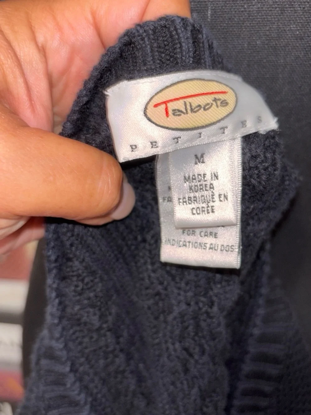 Talbots Petite Ribbed V-Neck Pullover in Navy - Picture 3 of 4